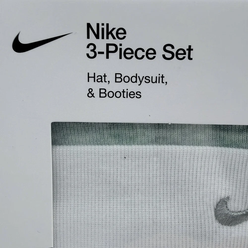 Nike Baby 3Pc Outfit Set Hat Bodysuit Booties 6-12M Sage Green White NIB - Picture 3 of 5